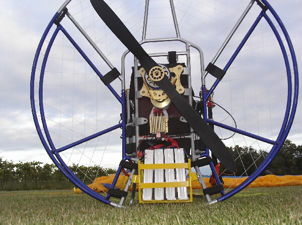 The electric paramotor - close up